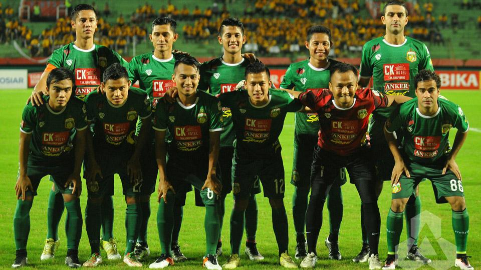Skuat%20Bhayangkara%20Surabaya%20United.